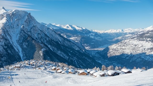 Die Alpe Rosswald im Wallis, Skifahren, Winterwandern, Schneeschuhlaufen, Panorama, Sonne, Ruhe, Erholung